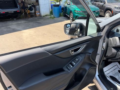 Used 2019 Subaru Forester Premium AWD/4WD image 14