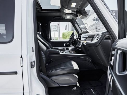 Used 2026 Mercedes-Benz G 63 AMG 4MATIC image 26