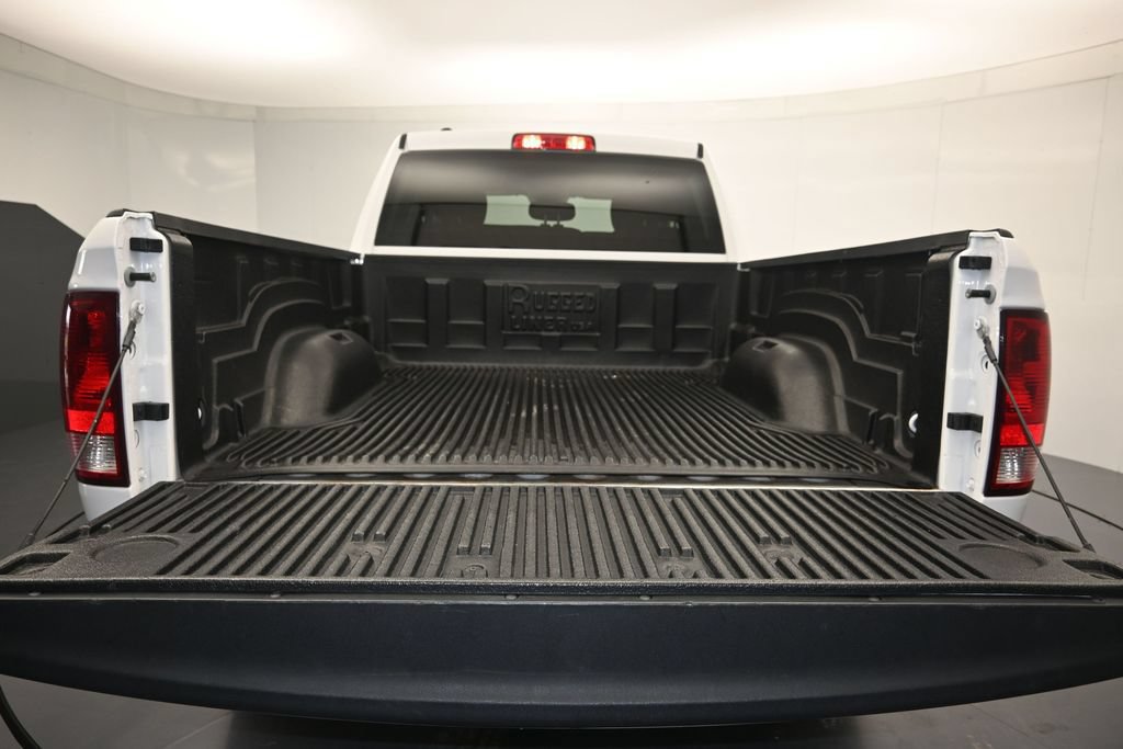Used 2024 RAM 1500 Classic SLT AWD/4WD image 24