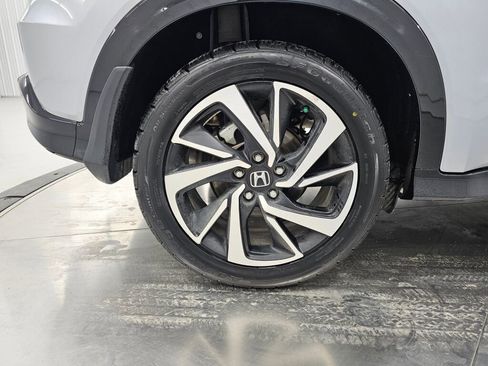 Used 2020 Honda HR-V Sport image 11