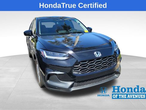 Used 2023 Honda HR-V LX image 2