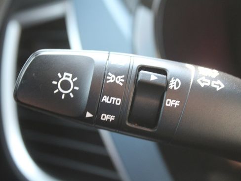 Certified 2023 Kia Seltos S w/ Navigation Package FWD image 26