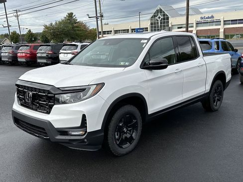 New 2026 Honda Ridgeline Black Edition image 4