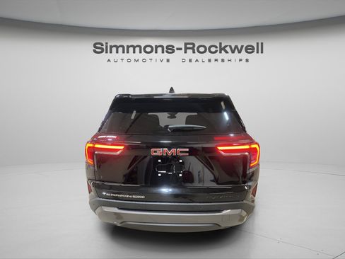 Used 2026 GMC Terrain Elevation image 6