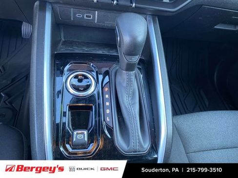 Used 2025 Chevrolet Colorado W/T w/ WT Custom Package AWD/4WD image 19