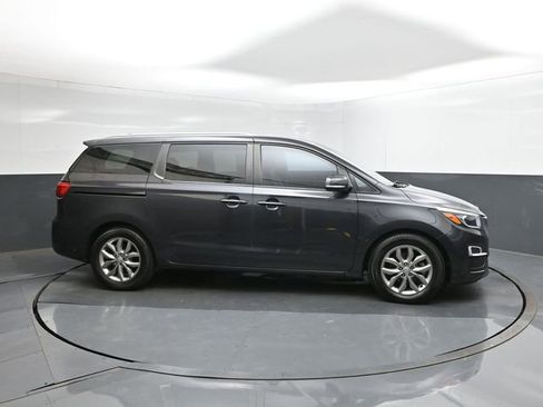 Used 2020 Kia Sedona EX FWD image 15