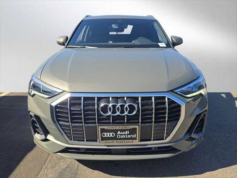 New 2025 Audi Q3 2.0T Premium image 8