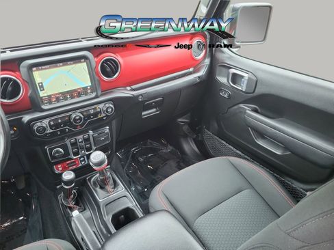 Used 2022 Jeep Gladiator Rubicon w/ Cold Weather Group image 14