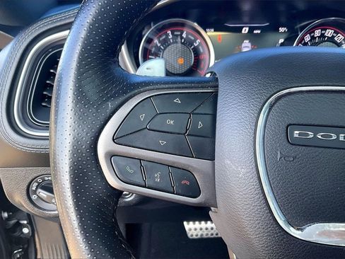 Used 2022 Dodge Challenger R/T Scat Pack w/ Dynamics Package image 16