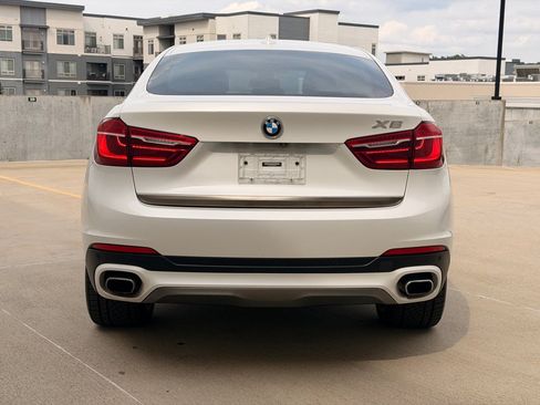 Used 2019 BMW X6 xDrive35i w/ Convenience Package AWD/4WD image 4