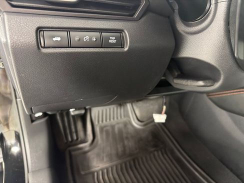 Used 2022 Nissan Altima 2.0 SR FWD image 15