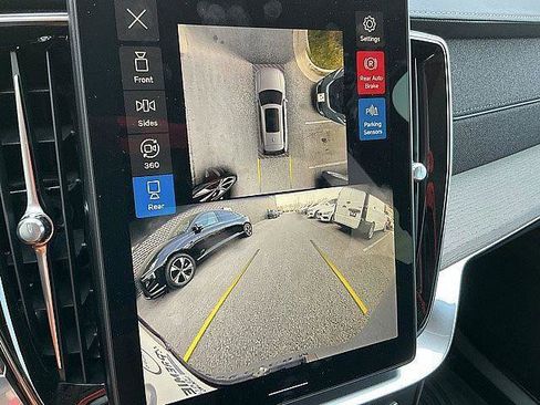 New 2026 Volvo XC90 B6 Plus w/ Protection Package AWD/4WD image 20