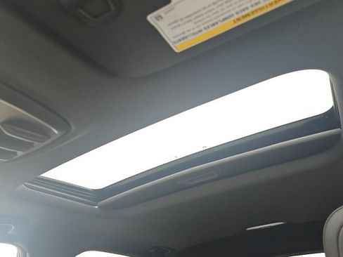 Used 2025 Buick Envista Sport Touring w/ Convenience I Package image 31