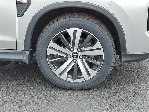 Used 2020 Mitsubishi Outlander Sport ES image 8