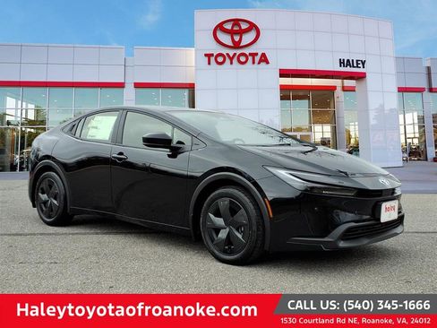 New 2026 Toyota Prius LE image 1