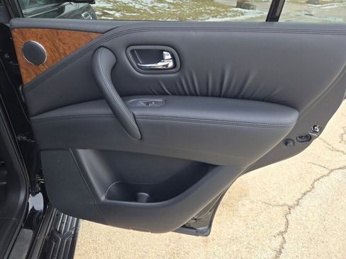 Used 2024 Nissan Armada SL w/ Cargo Package image 8