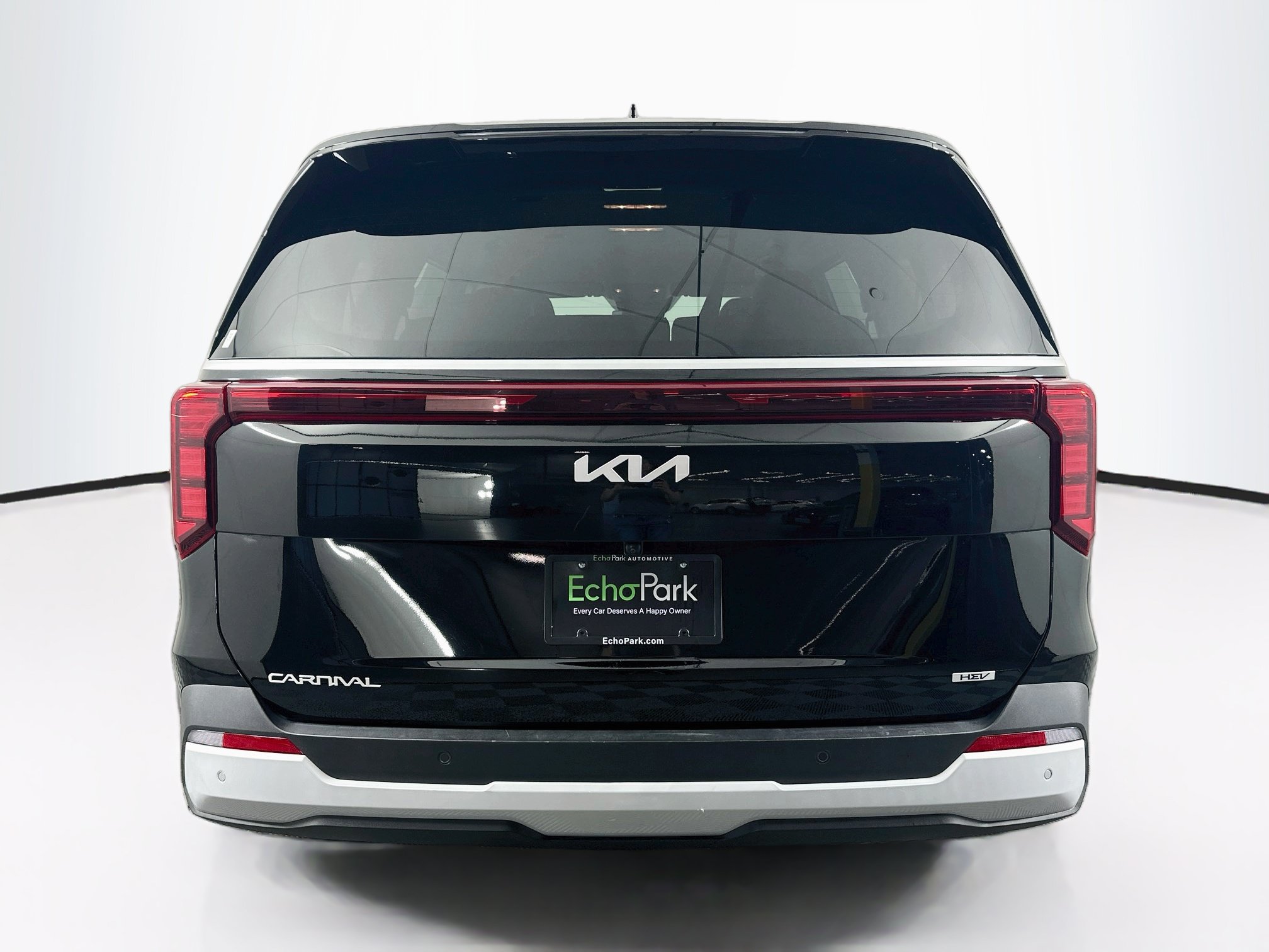 Used 2026 Kia Carnival LXS FWD image 7