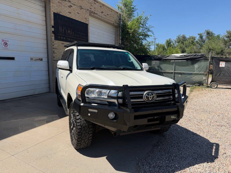 Used 2016 Toyota Land Cruiser AWD/4WD image 1