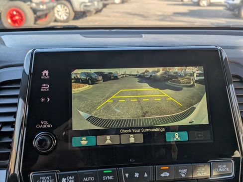 Used 2024 Honda Odyssey Touring image 29