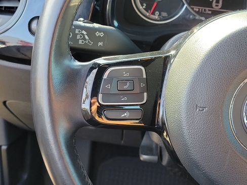 Used 2018 Volkswagen Beetle 2.0T S w/ Style & Comfort Package For S image 25