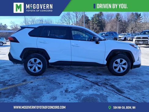 Used 2023 Toyota RAV4 LE image 6