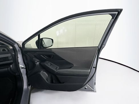 Used 2024 Subaru Crosstrek 2.0i Premium image 30