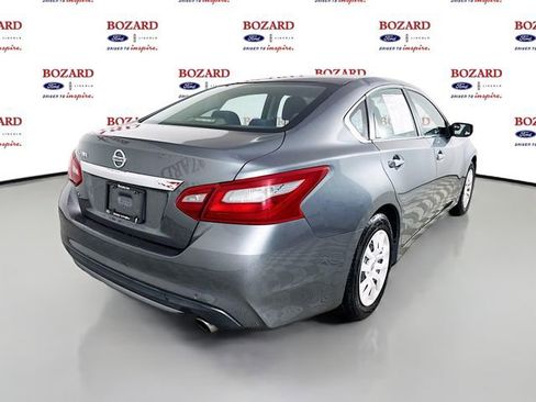 Used 2018 Nissan Altima 2.5 S w/ S Convenience Package image 8