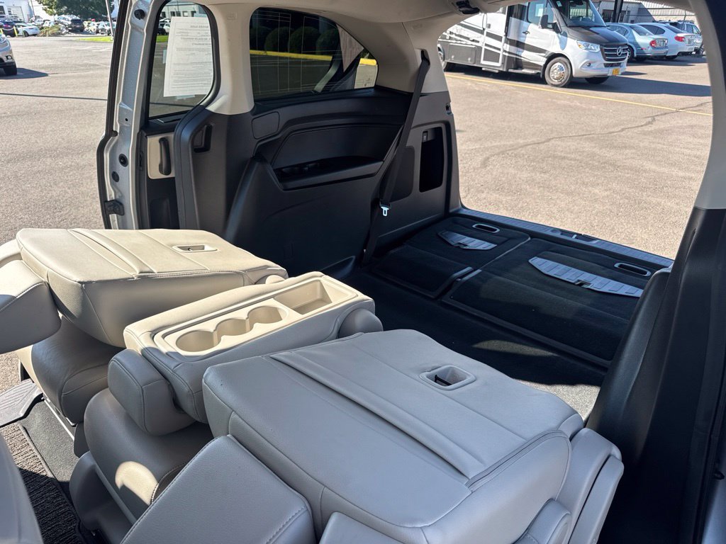 Used 2025 Honda Odyssey EX-L image 16