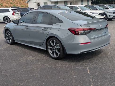 Used 2026 Honda Civic Sport Touring image 4