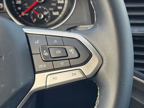 Used 2021 Volkswagen Atlas SE image 28