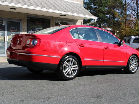 Used 2008 Volkswagen Passat Lux image 6