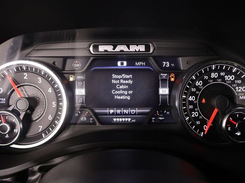 Used 2023 RAM 1500 Big Horn AWD/4WD image 4