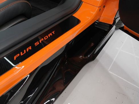 Used 2023 Bugatti Chiron Pur Sport image 46