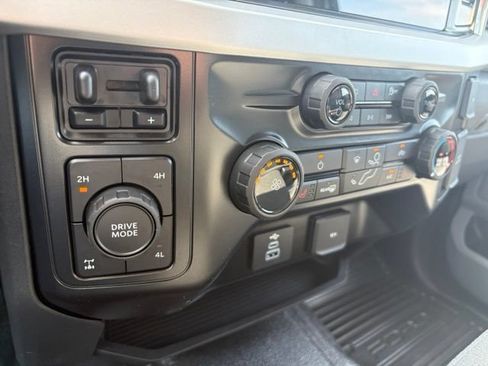 New 2027 Ford F250 XLT w/ XLT Premium Package AWD/4WD image 31
