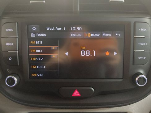 Used 2025 Kia Soul LX w/ LX Technology Package image 25