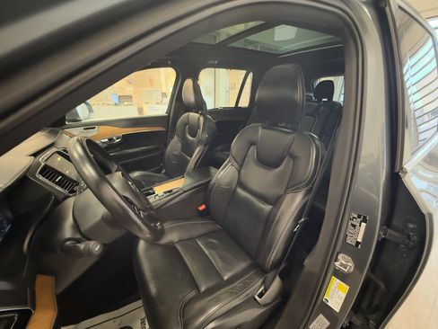 Used 2018 Volvo XC90 T6 Inscription w/ Convenience Package image 22