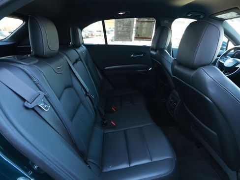 Used 2024 Cadillac XT4 Premium Luxury image 31