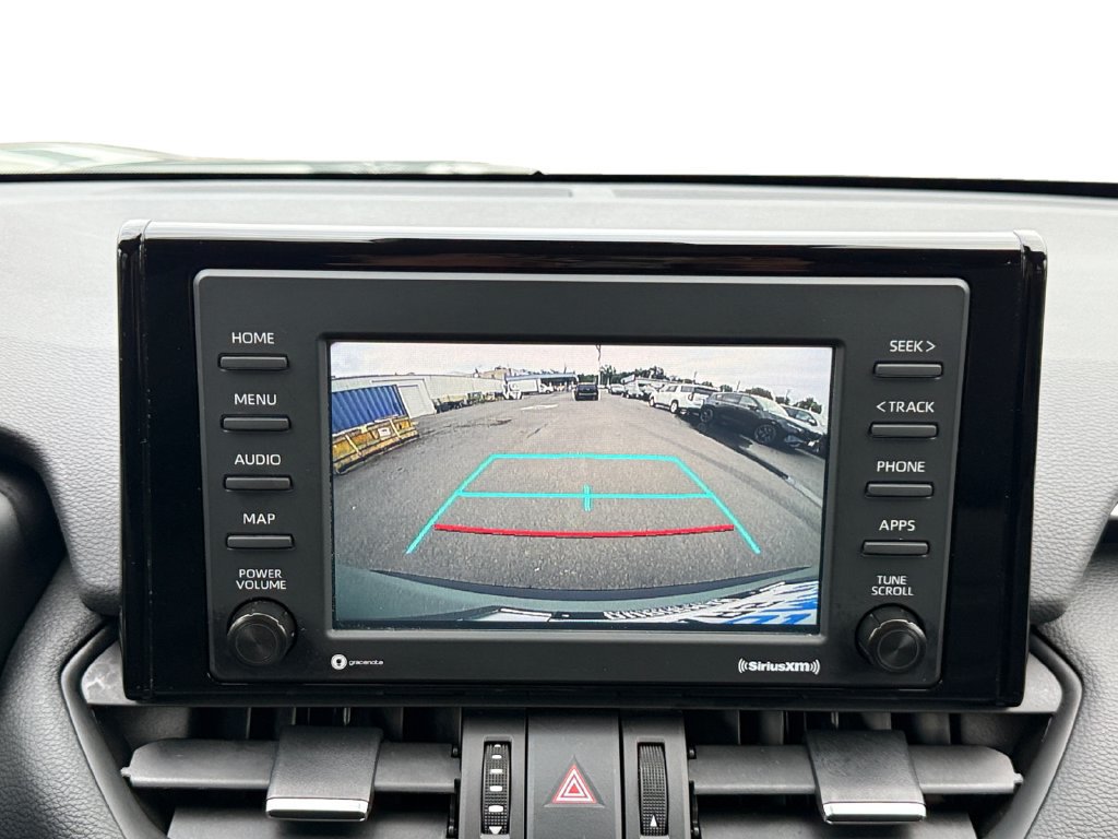 Used 2022 Toyota RAV4 XLE Premium AWD/4WD image 15