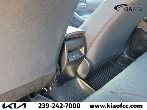 Used 2023 Toyota Corolla SE w/ SE Premium Package FWD image 13