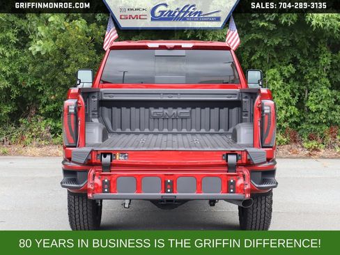 New 2026 GMC Sierra 2500 AT4 w/ AT4 Premium Plus Package AWD/4WD image 33