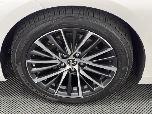Certified 2023 Lexus ES 350 w/ Premium Package FWD image 23