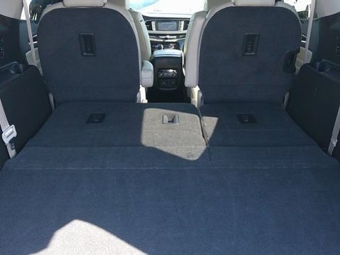 Used 2019 Buick Enclave Premium image 26