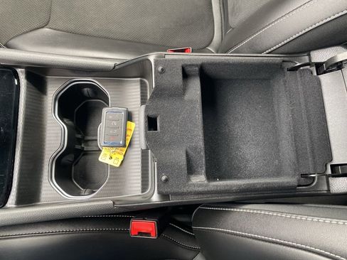 Used 2024 Jeep Grand Cherokee Altitude image 35