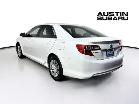 Used 2012 Toyota Camry LE FWD image 5