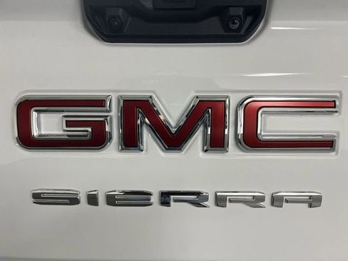 New 2026 GMC Sierra 2500 SLT w/ SLT Premium Package AWD/4WD image 31