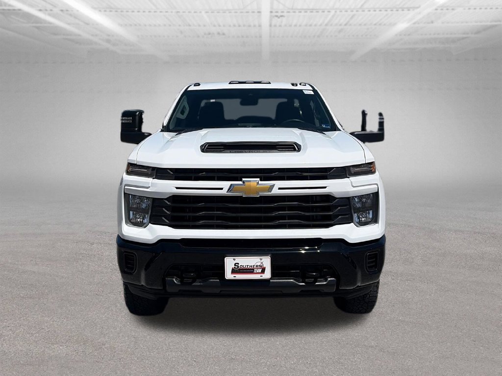 Used 2025 Chevrolet Silverado 2500 Custom w/ Z71 Off-Road Package AWD/4WD image 9