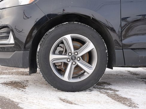 Used 2023 Ford Edge SEL w/ Convenience Package image 11