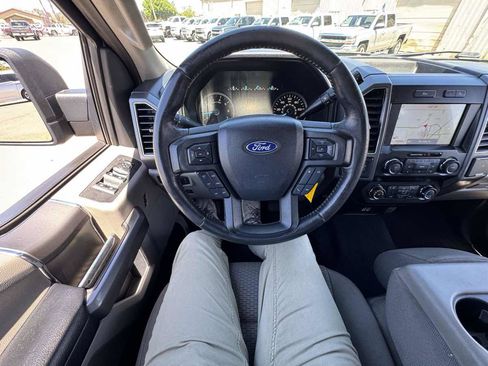 Used 2020 Ford F150 XLT w/ Equipment Group 302A Luxury AWD/4WD image 32