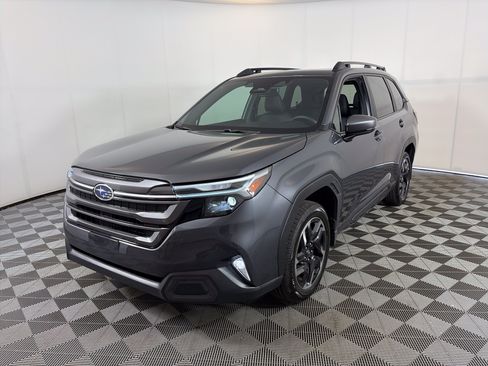 Used 2026 Subaru Forester Limited AWD/4WD image 2