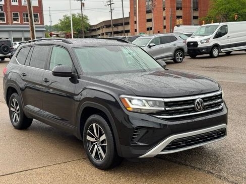 Used 2023 Volkswagen Atlas SE AWD/4WD image 8
